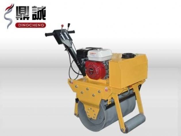 點擊查看詳細信息<br>標題：輕型手扶式單鋼輪壓路機 閱讀次數：12423