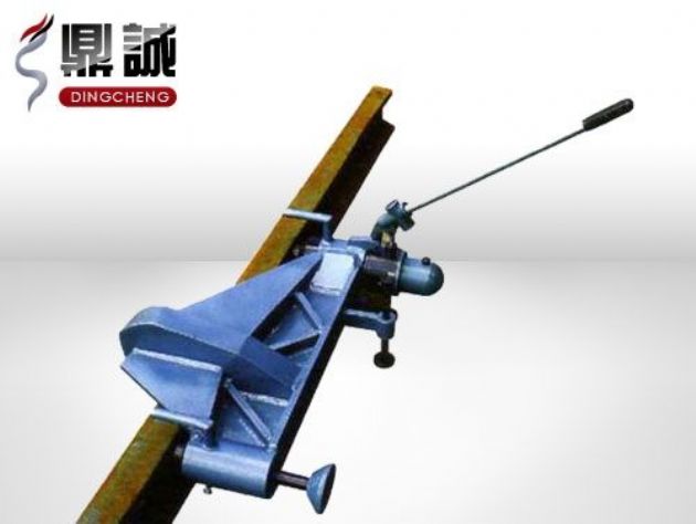 點擊查看詳細信息<br>標題：水平液壓彎軌機 閱讀次數：4679