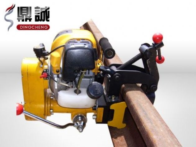 點擊查看詳細信息<br>標題：內燃鋼軌鉆孔機 閱讀次數：4645